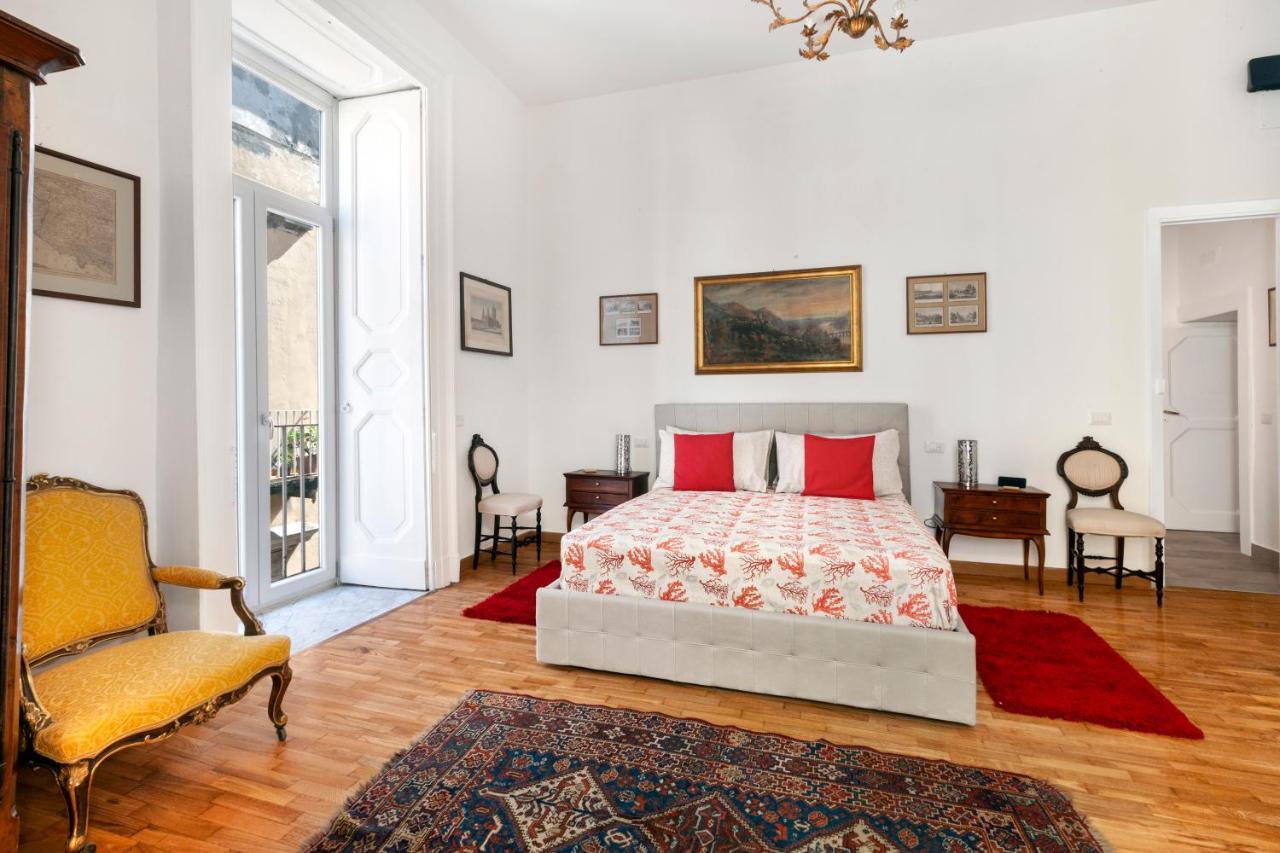 Teresella Suite Неаполь Экстерьер фото
