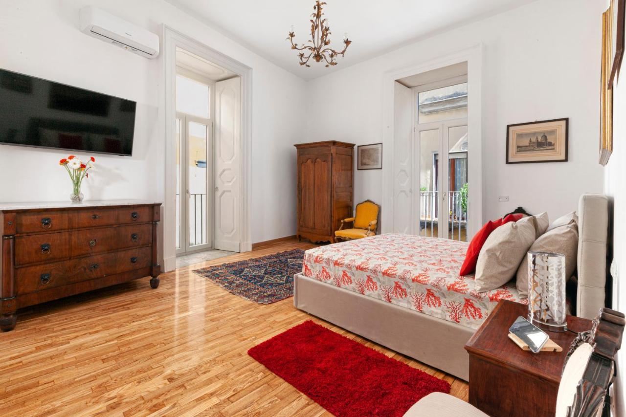 Teresella Suite Неаполь Экстерьер фото
